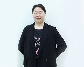 罗娟 Louise